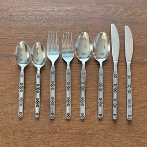 MCM VINTAGE - Stainless Steel Flatware Set - Silver (8 Pc) Korea